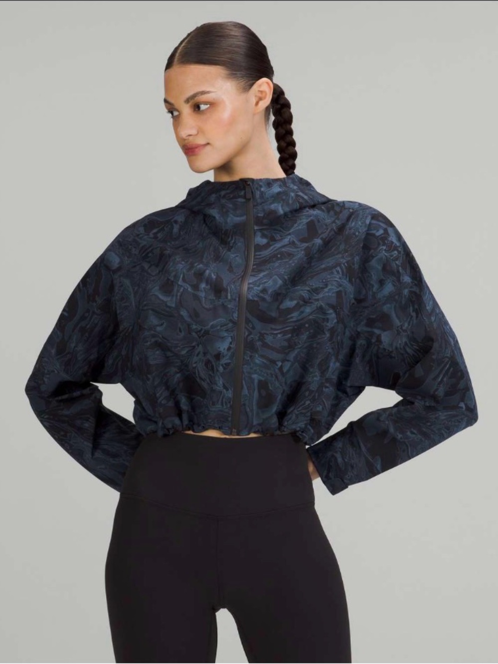 Lululemon Cropped Jacket in Maple Metamorphosis Navy Multi Size 6